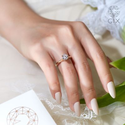 Cầu hôn nên mua nhẫn gì - Nhẫn vàng